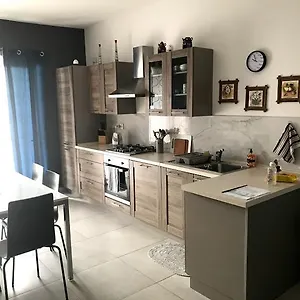  Appartement - 5 Mins From Airport