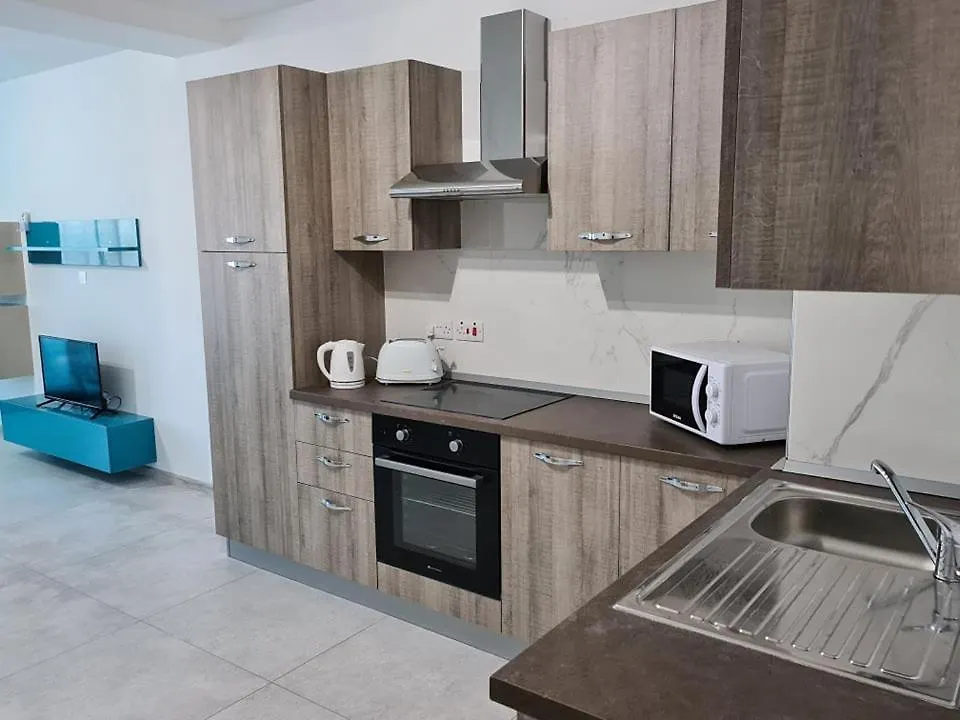St Julians Bay Sea Front Apartments Saint Julian's 0*,  マルタ